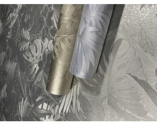 Två rullar tapet med bladmönster