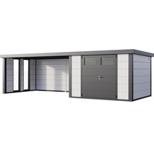 Modern redskapsbod med carport och låsbar dörr.