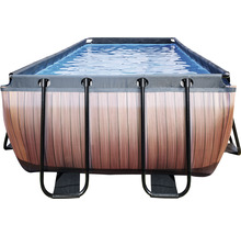 Rektangulär pool med träpanel och stålram