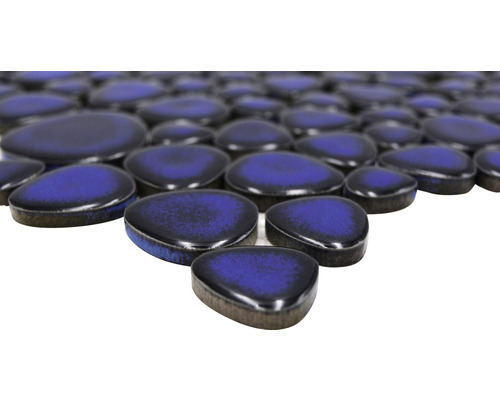 Mosaikplattor med utseende av småsten