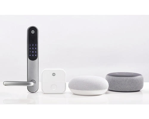 Yale Smart Lock med digital knappsats, Hub, Google Nest Mini och Amazon Echo Dot
