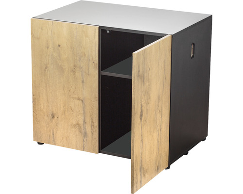 Skåp med två dörrar och en hylla