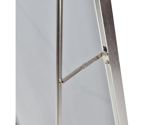 Detaljbild av en A-ställning i aluminium med anslutningselement