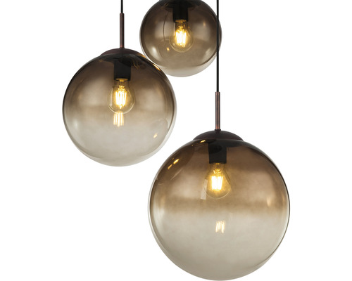 Pendellampa med tre runda glasskärmar