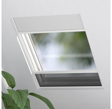 Takfönster med rullgardin för mörkläggning