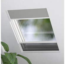 Takfönster med plisségardin för mörkläggning