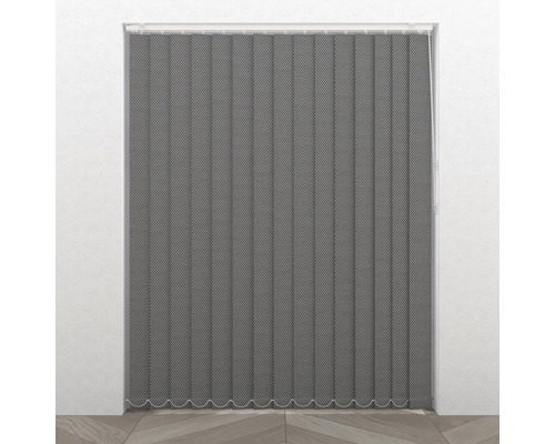 Grå lamellgardiner framför ett fönster