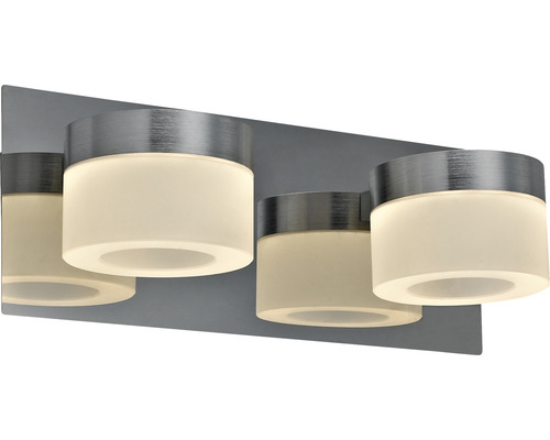 Vägglampa med flera ljuskällor och cylindriska lampskärmar för badrum