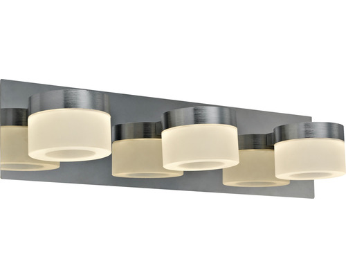 Badrumslampa med flera ljuskällor och cylindriska lampskärmar