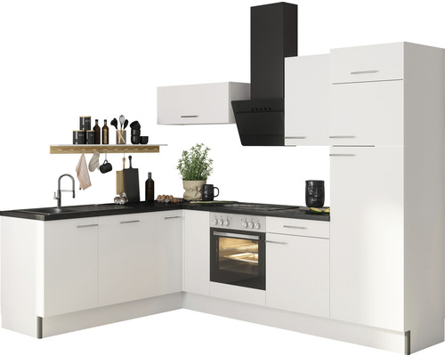 Komplett köksenhet med diskho, spis och köksfläkt