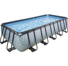Rektangulär pool med stålram och vattenyta