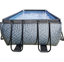 Rektangulär pool med ram och vatten