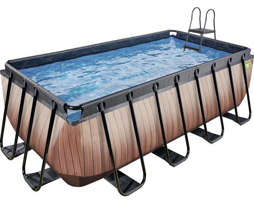 Rektangulär pool med stege