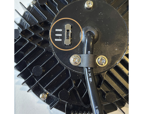 Justerbar ljusfärgstemperaturströmbrytare med 3000 Kelvin, 4000 Kelvin och 5000 Kelvin