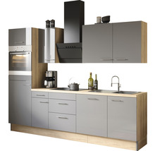 Komplett kök med diskho, fläkt och apparater