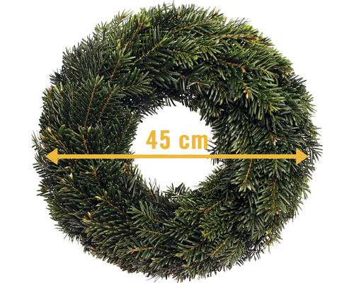 Grankrans med en diameter på 45 centimeter