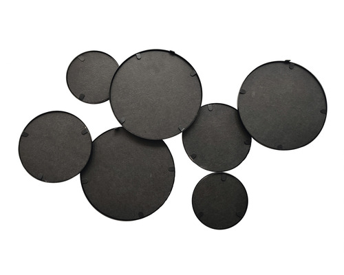 Baksidan av en väggdekoration med flera runda former