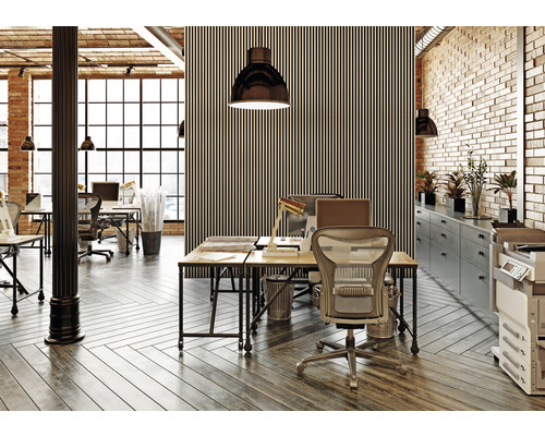 Kontorsutrymme med skrivbord, stolar, belysning och kontorsmaterial i en modern design