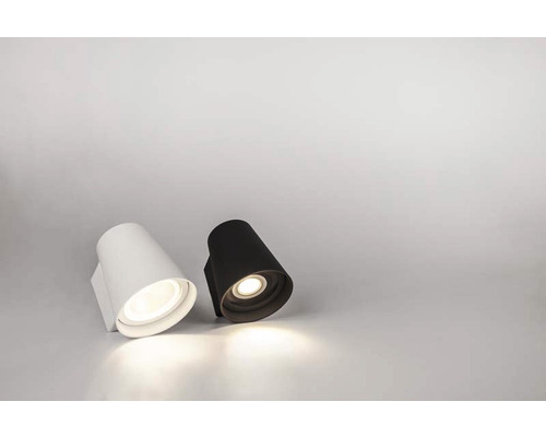 Två väggspotlights i svart och vitt