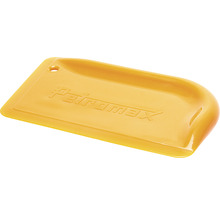 Plastskrapa med Petromax-logotyp
