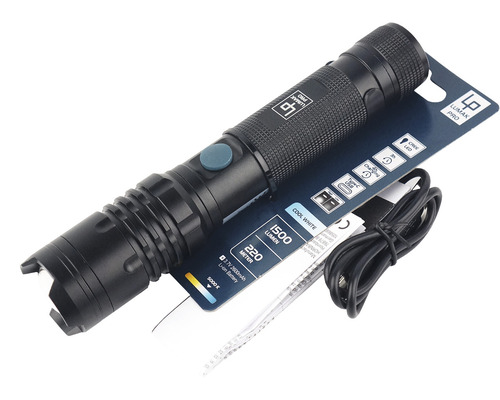 Lumak Pro ficklampa med 1500 lumen och laddkabel