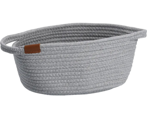 Flätad korg med handtag