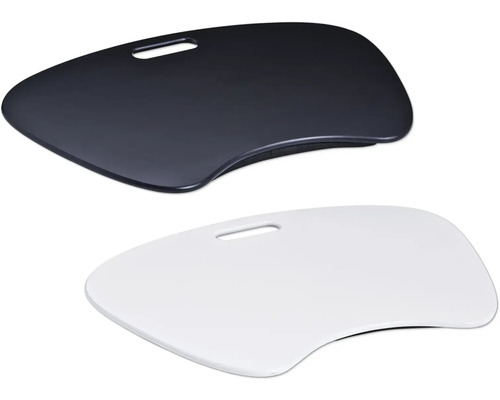 Två knäbrickor i plast med handtagshål