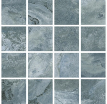 Fyrkantiga plattor med stenutseende.