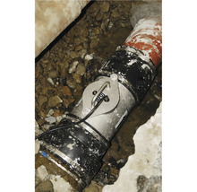 Avloppsrör med installerad flödesmätare