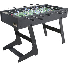 Bordsfotboll med figurer på spelplanen
