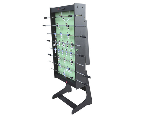 Bordsfotbollsspel med figurer på stänger