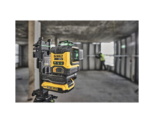 DeWalt 18V linjelaser på stativ för exakt inriktning
