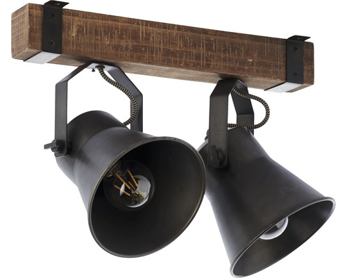 Taklampa med två spotlights på en träbjälke
