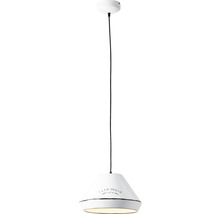 Pendellampa i lantlig stil med inskription