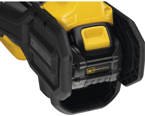 Detaljvy av batteri till batteridriven grensax