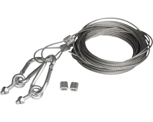 Stålvajerset med karbinhakar och klämmor