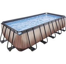 Rektangulär ram pool med trä utseende och vattenfyllning