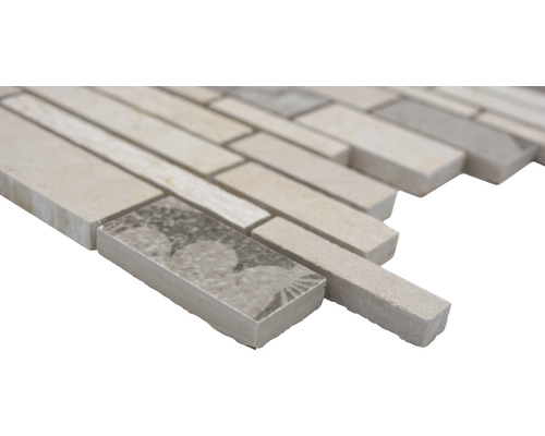 Mosaikplatta av natursten