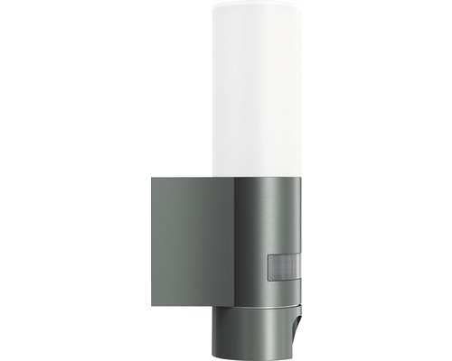 Grå vägglampa för utomhusbruk med rörelsesensor