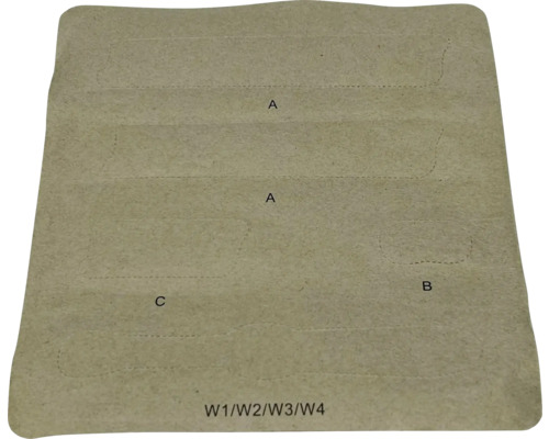 Pappersark med förutstansade former för pyssel