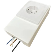 Utanpåliggande jordat uttag med kabelanslutning