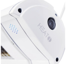 Närbild av en vit terrassvärmare med strömbrytare och HEAT1-bokstäver