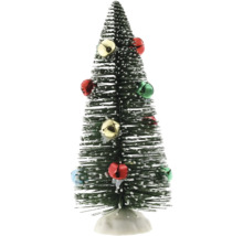 Dekorativ julgran med bjällror för festliga dekorationer