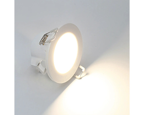 Infälld spotlight med ljus