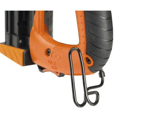 Detaljvy av en klammer med bältesklämma