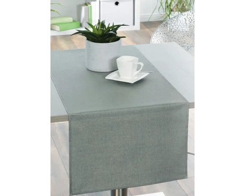 Löpare Oslo linnelook silvergrå 40x150cm Bordslöpare på ett bord med dekoration