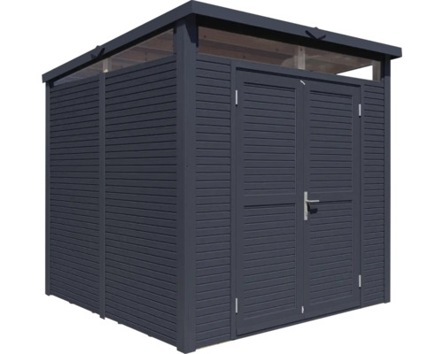 Redskapsbod med dubbeldörr och takfönster