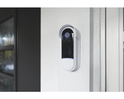 Väggmonterad övervakningskamera för utomhusbruk