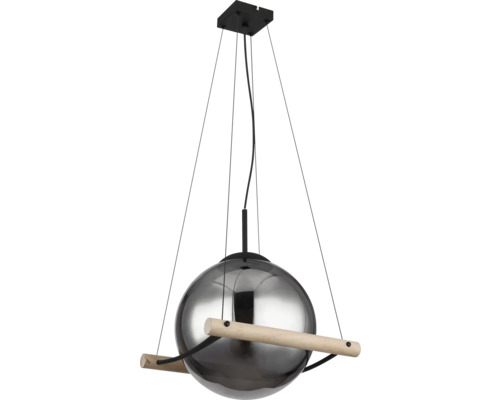 Pendellampa med grå glasskärm och träelement