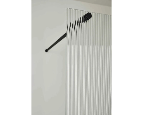 Duschvägg av glas med fäste